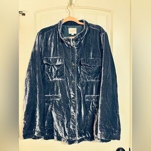 Beautiful Crushed  Velvety Loft Jacket XXL. EUC